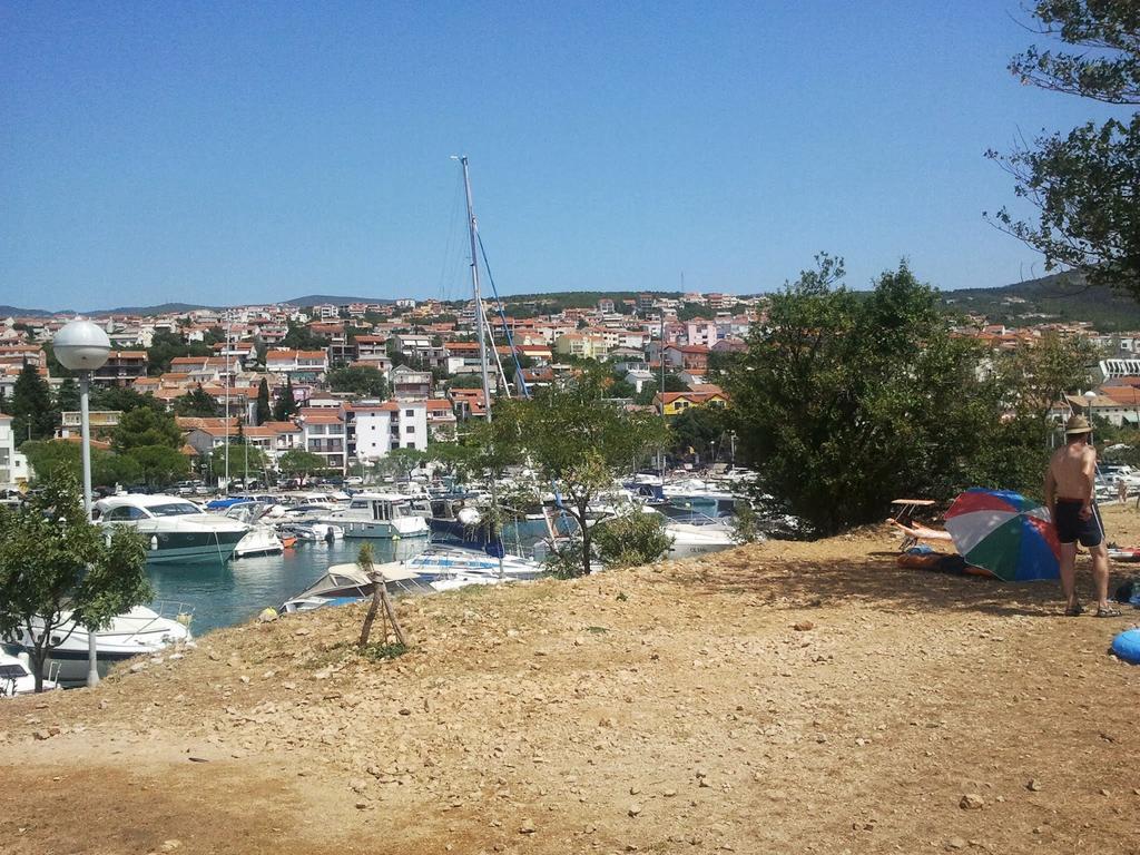 Apartments Meleh Crikvenica Bagian luar foto