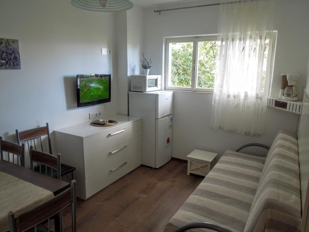 Apartments Meleh Crikvenica Bagian luar foto